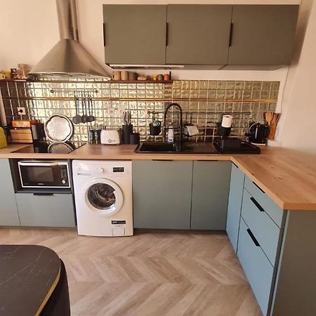 Sunny Apartment With Nice View In History City Center Aix-en-Provence Eksteriør billede