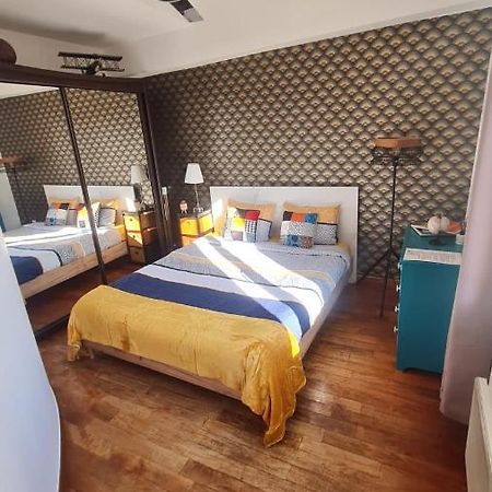 Sunny Apartment With Nice View In History City Center Aix-en-Provence Eksteriør billede